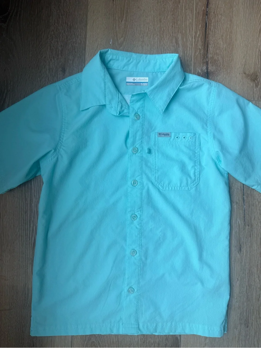 Columbia Boys' Short-Sleeve Button-Down Shirt in Aqua Turquoise